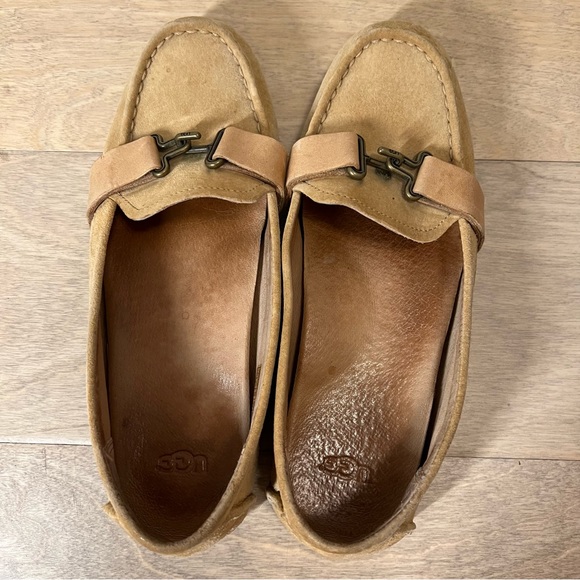 UGG Women’s Leather Moccasins in Tawny, Size 7, Tan - Picture 5 of 11